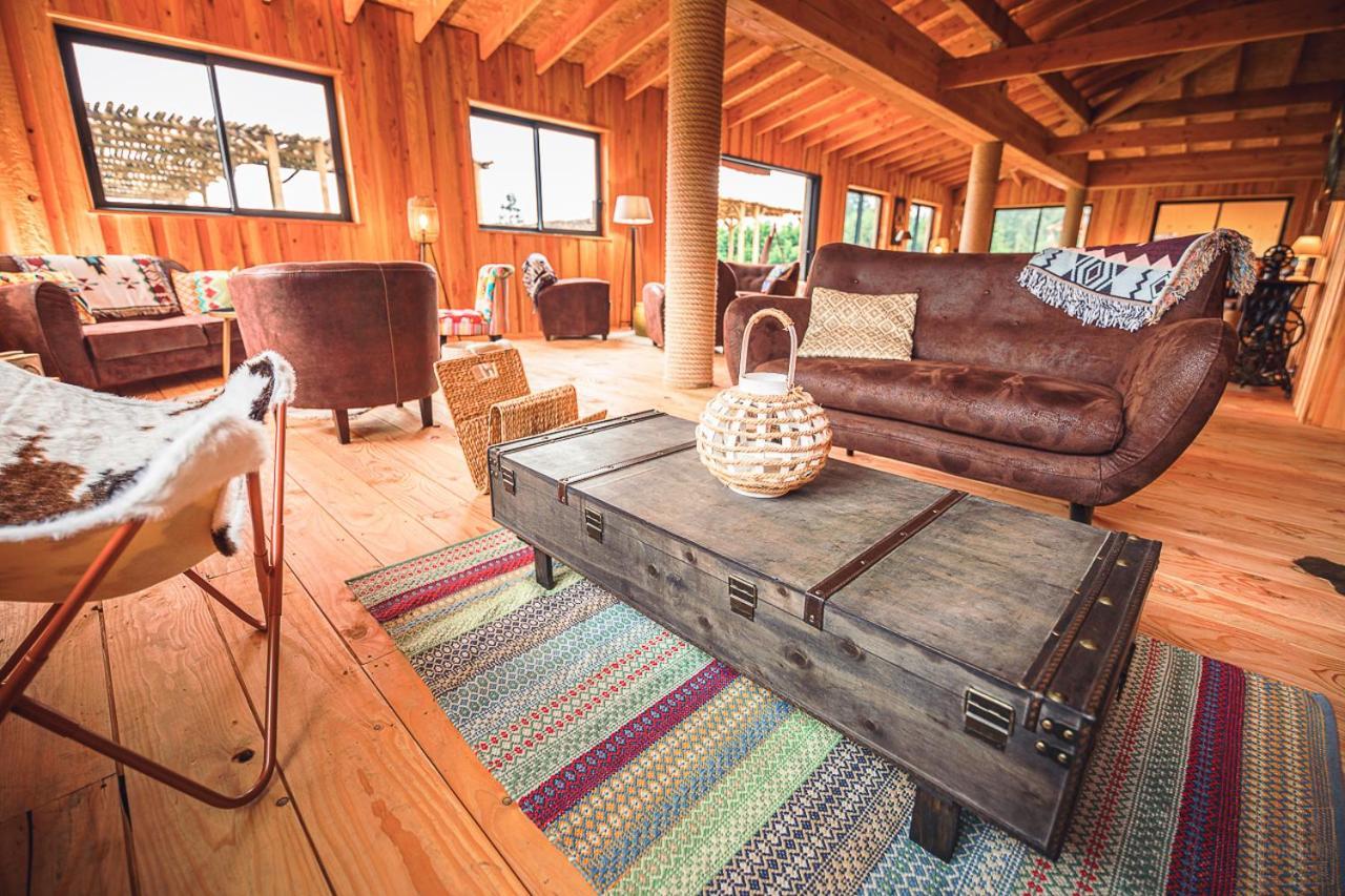 Domaine De La Vitarelle Glamping Villaniere Bagian luar foto