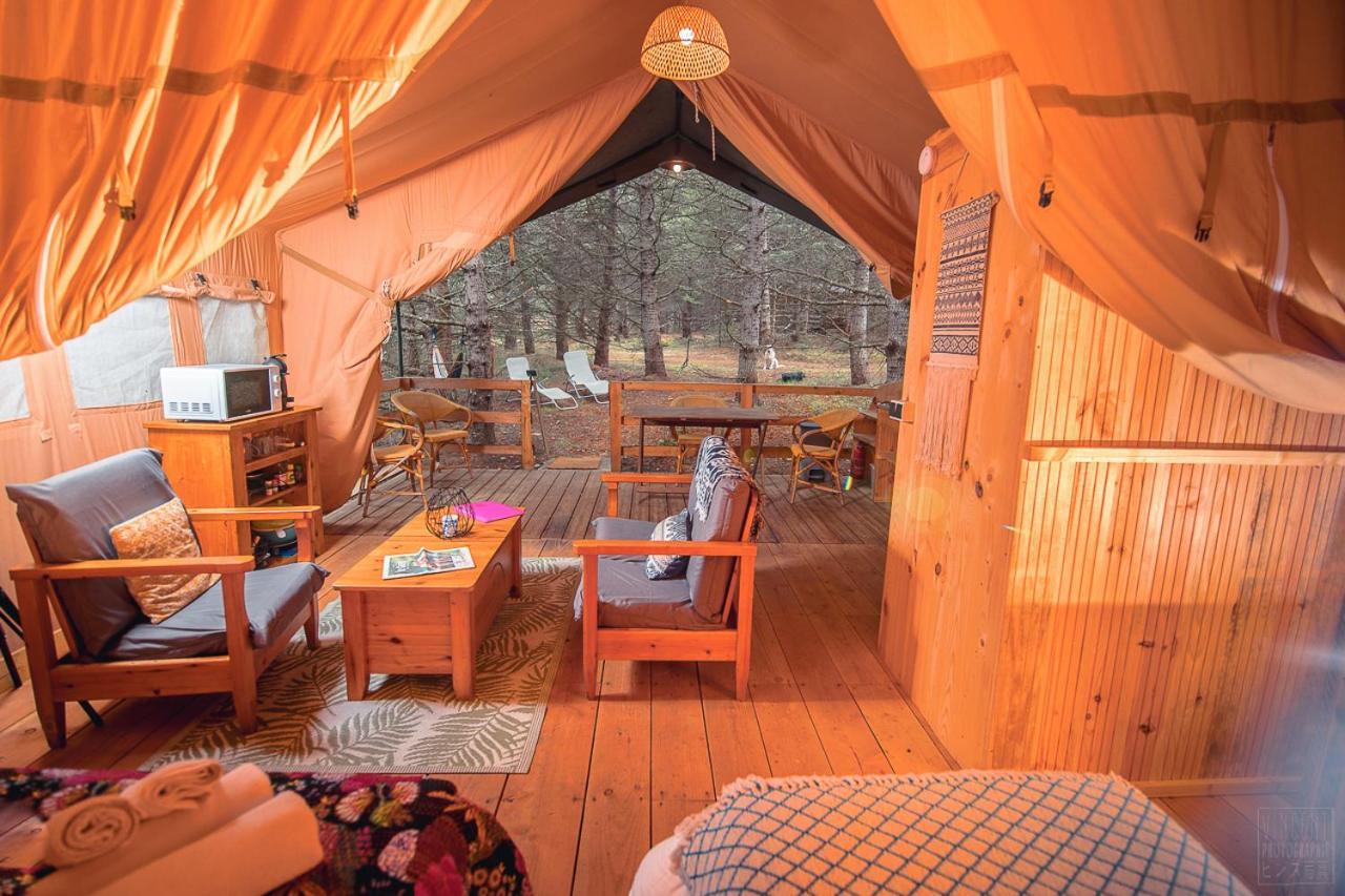Domaine De La Vitarelle Glamping Villaniere Bagian luar foto
