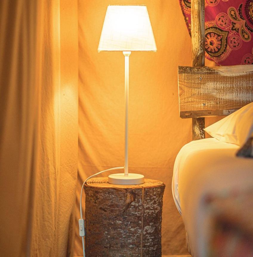 Domaine De La Vitarelle Glamping Villaniere Bagian luar foto